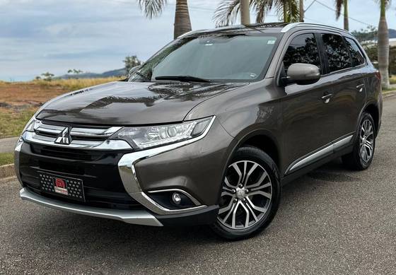 MITSUBISHI OUTLANDER 2.0 COMFORT 16V GASOLINA 4P AUTOMÁTICO